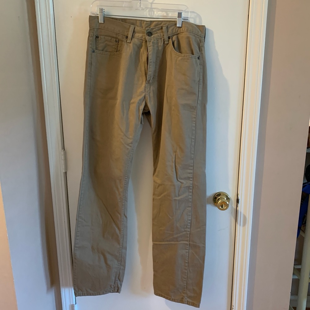 Levi’s 505 33 x 34 Khaki Jeans